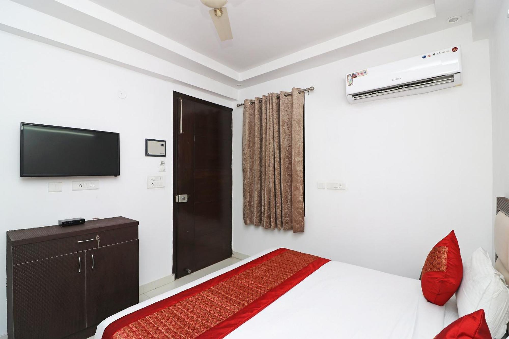 Hotel O Avalon Palace Új-Delhi Kültér fotó
