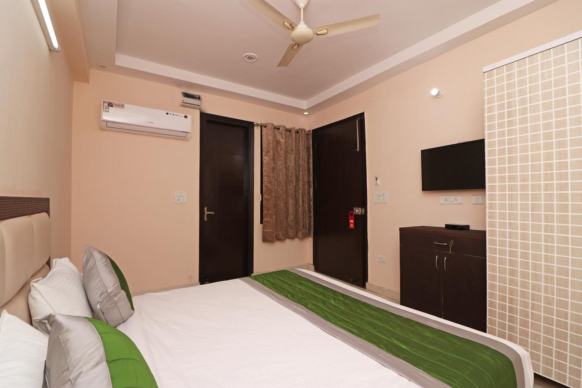 Hotel O Avalon Palace Új-Delhi Kültér fotó